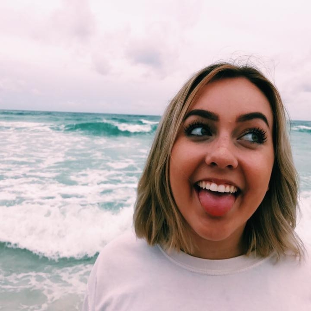 Meet your Posher, Madi